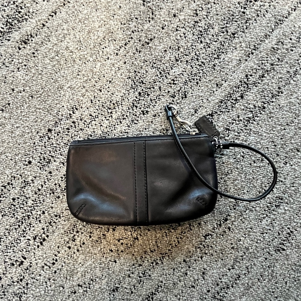 Y2K Vintage black leather Coach Soho mini pouch wristlet - Picture 3 of 9